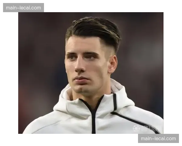 索博斯洛伊梦想加盟皇马 匈牙利主帅透露球员生涯愿望